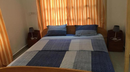 Private shower/Longterm/Decent B&B