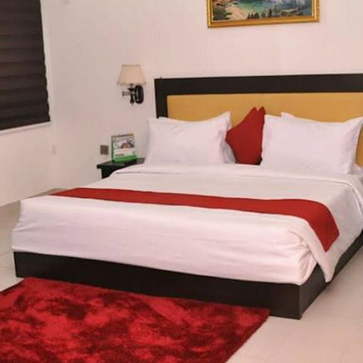NOVOTEL