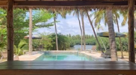 Natura luxury camp