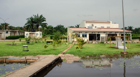 Private shower/Longterm/Decent B&B