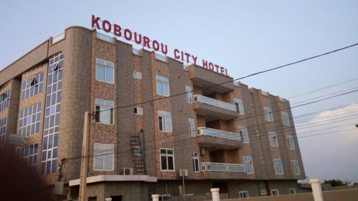 Kobourou City Hotel