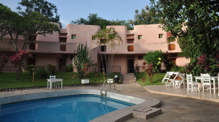 Private shower/Longterm/Decent B&B