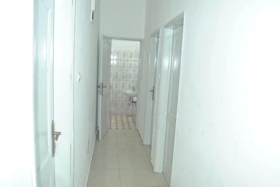 JAAK RESIDENCE