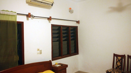 Private shower/Longterm/Decent B&B