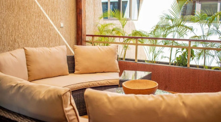 Private shower/Longterm/Decent B&B