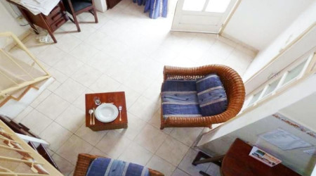 Private shower/Longterm/Decent B&B