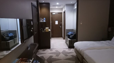 Private shower/Longterm/Decent B&B