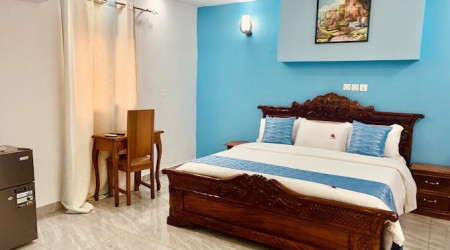 Private shower/Longterm/Decent B&B