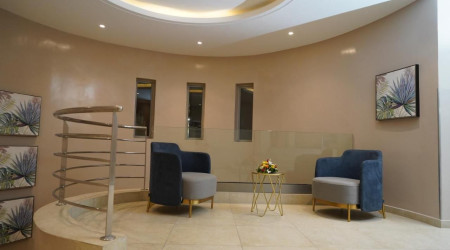 Private shower/Longterm/Decent B&B