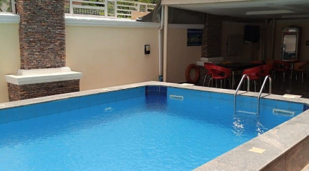 Private shower/Longterm/Decent B&B