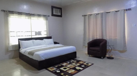 Private shower/Longterm/Decent B&B