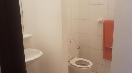 Private shower/Longterm/Decent B&B
