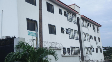 Goddis Apartments