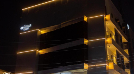 Hadmof Hotel and Suites