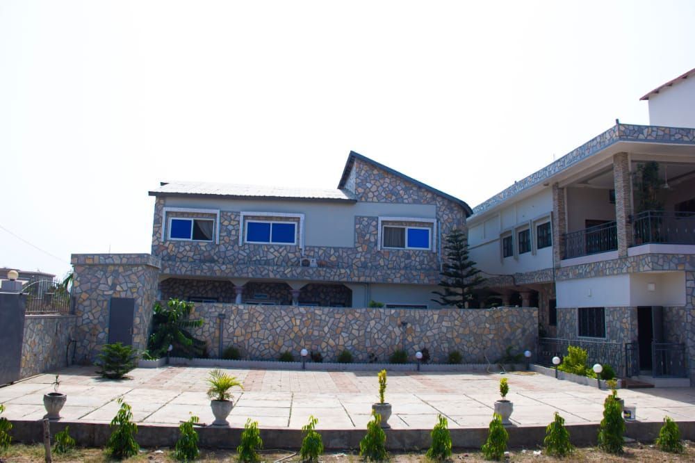 Freedom House Hotel