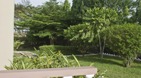 Private shower/Longterm/Decent B&B